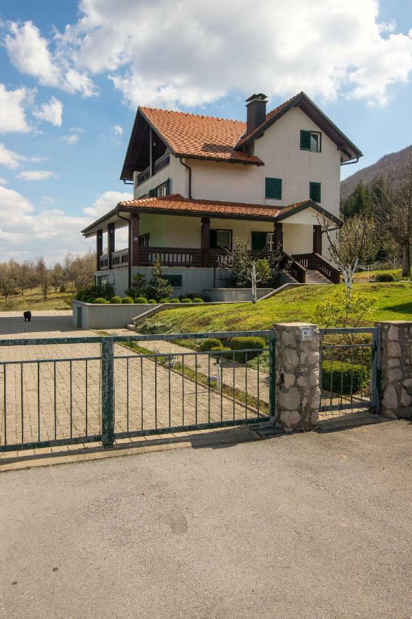 קורניצה Apartments And Room Robert מראה חיצוני תמונה